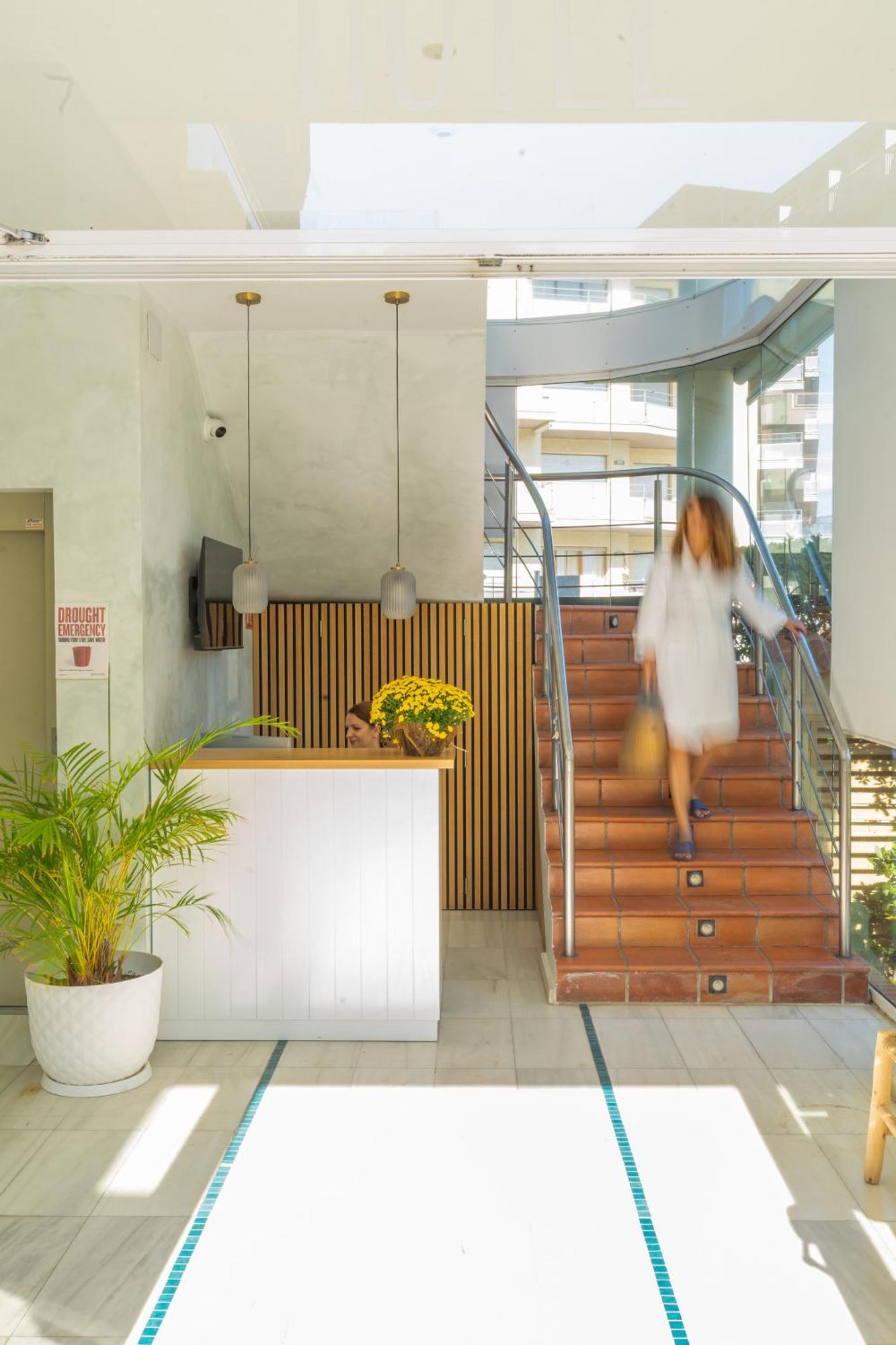 Hotel & Apartaments Thalassa Sport & Spa روساس المظهر الخارجي الصورة