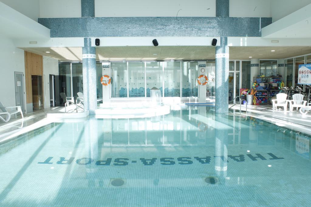 Hotel & Apartaments Thalassa Sport & Spa روساس المظهر الخارجي الصورة